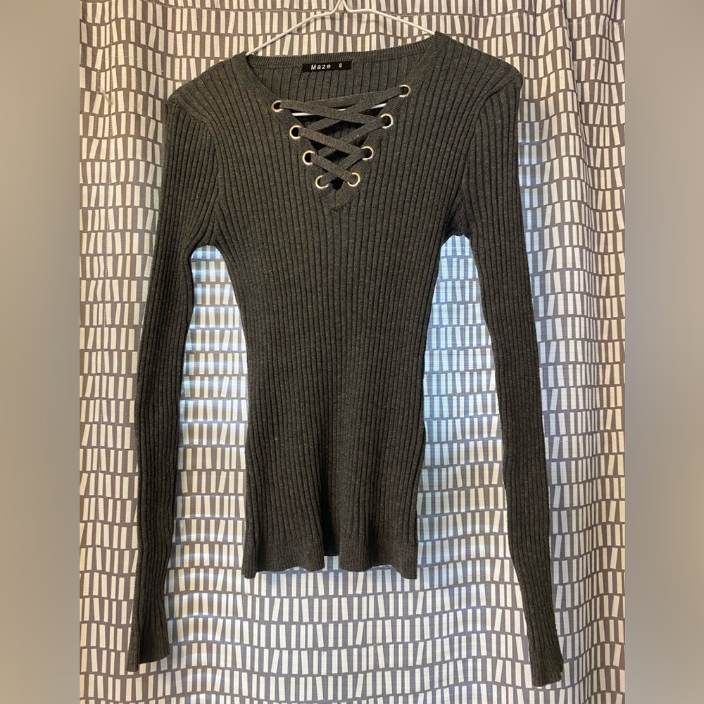 Maze S long sleeve shirt. Size small. Color grey. Never worn.